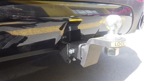 Alfa romeo store stelvio tow bar